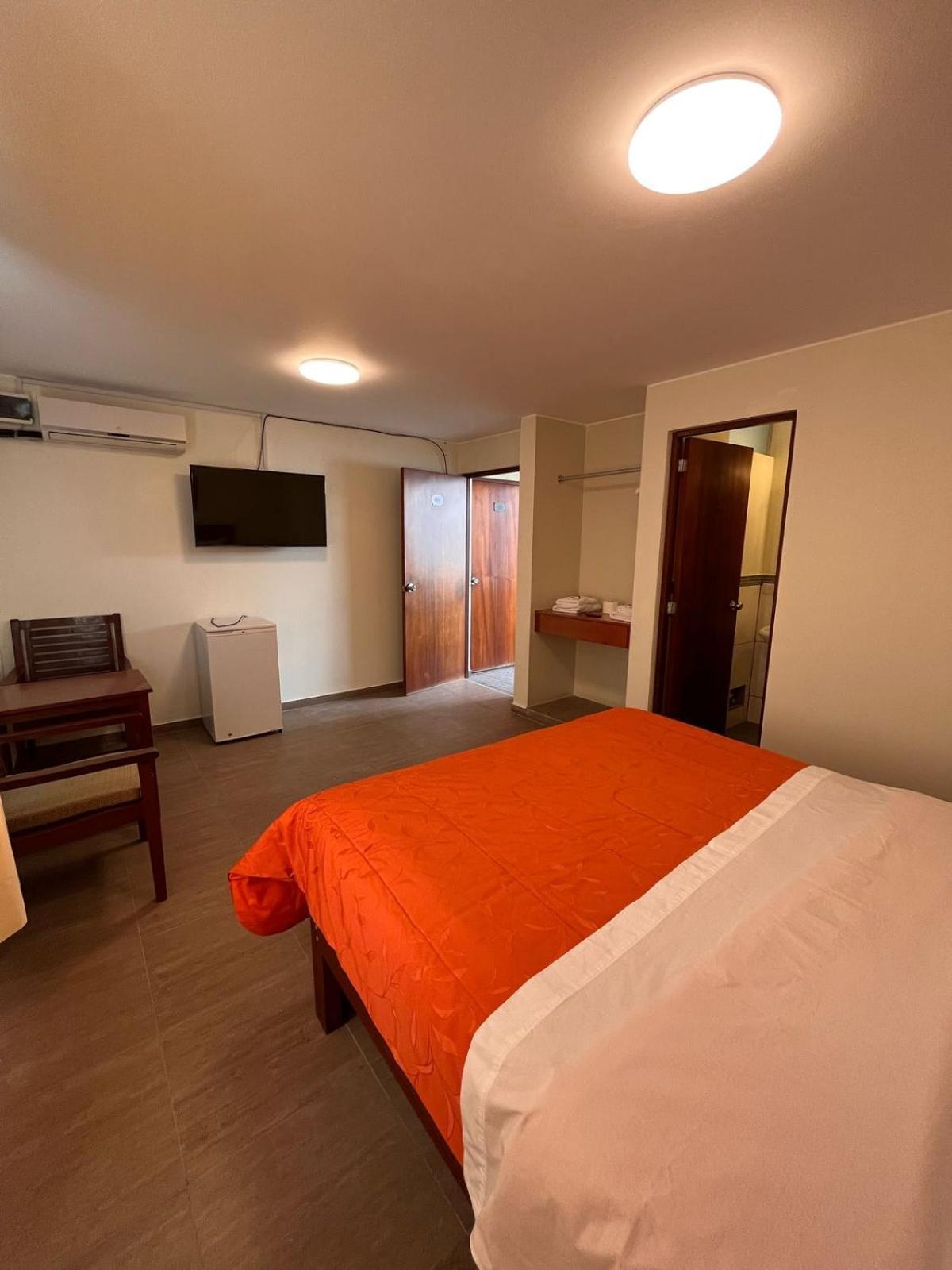 Boulevard Hotel Asia Extérieur photo